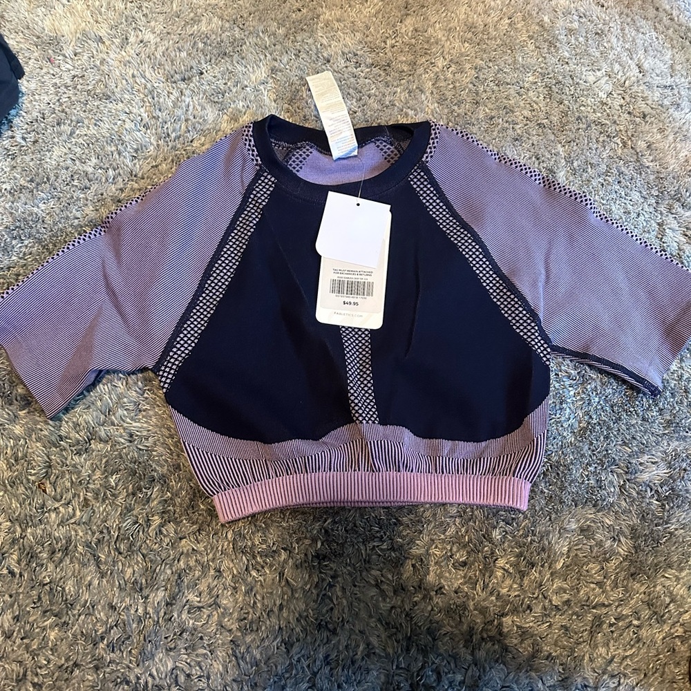 NWT fabletics Jessie seamless crop top size small